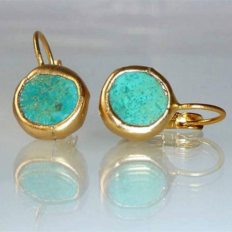 Boucles d'oreilles en or ornées de turquoise