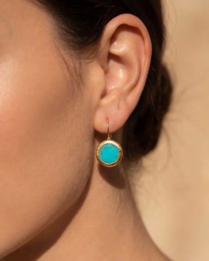 Pendientes blancos