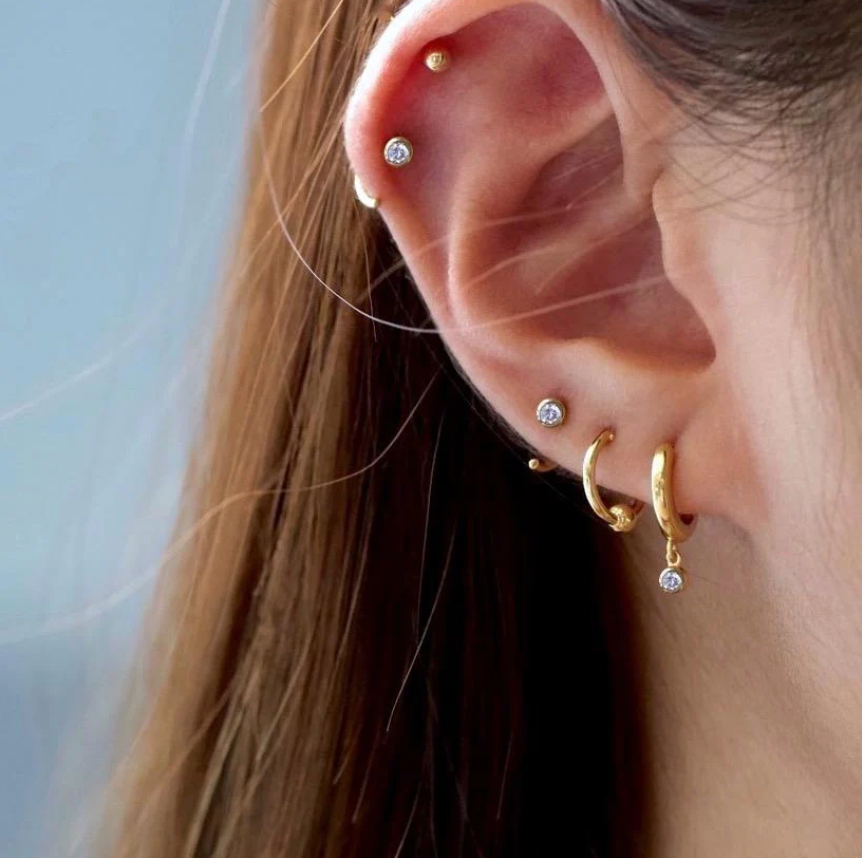 Pendientes Huggies