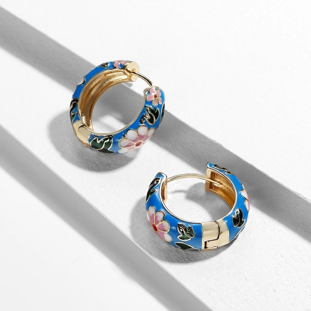 Boucles d’Oreilles Raffinées en Forme de Fleur