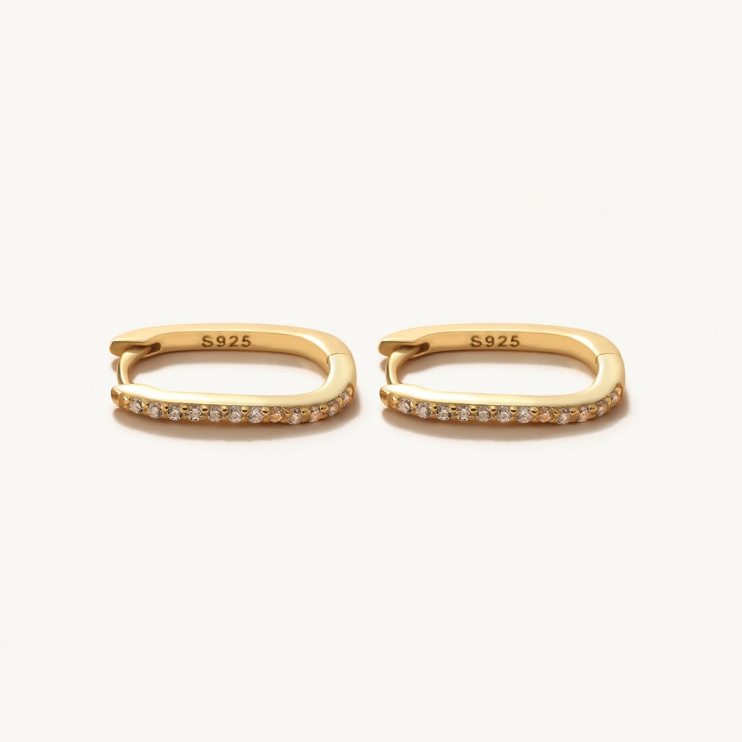 Pendientes Huggie Cubic