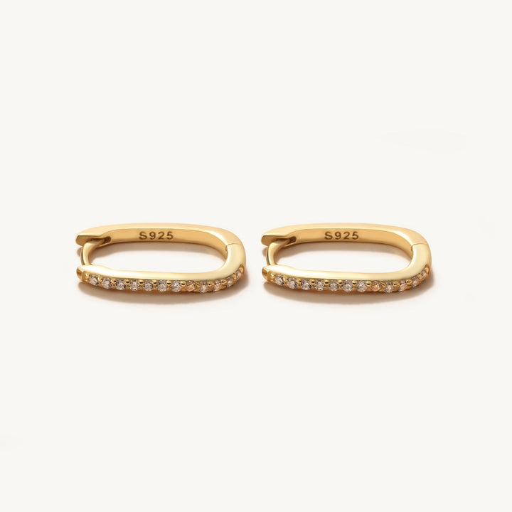 Pendientes Huggie Cubic
