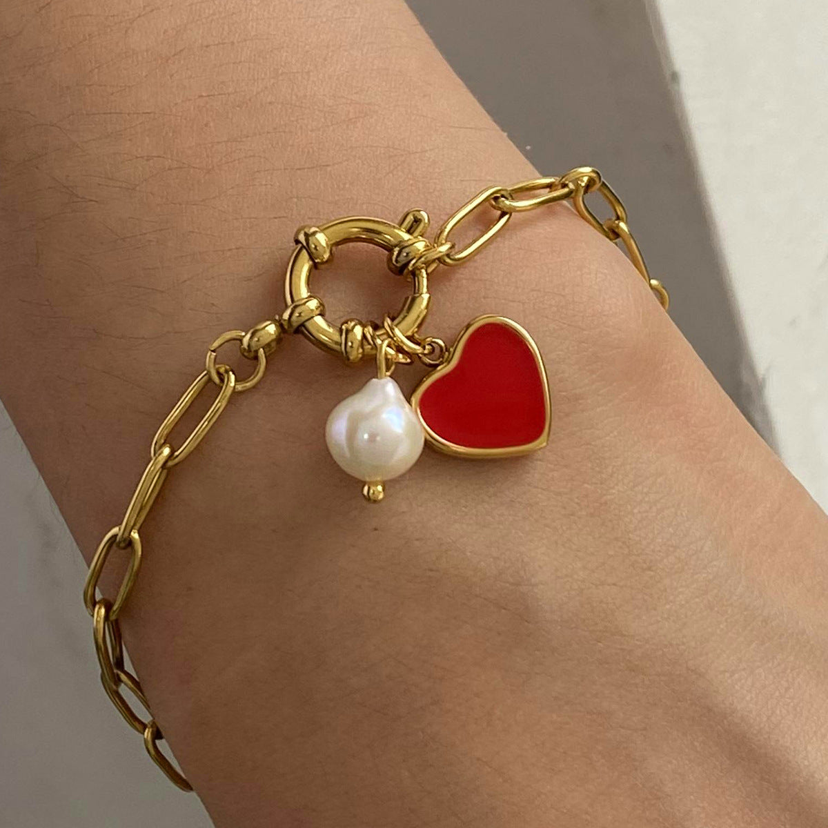 Tanya™ | Bracelet à breloques moderne