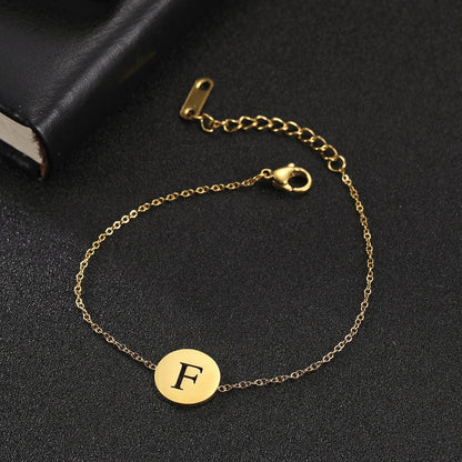 Amara™ | Bracelet initiales en acier inoxydable