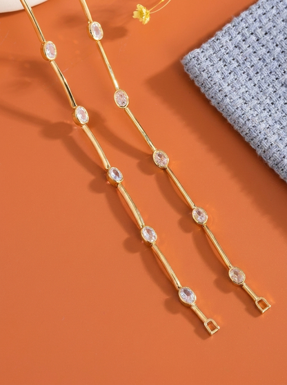 Élégant bracelet avec zirconias en or
