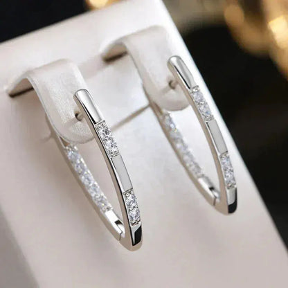 Boucles d'oreilles raffinées ornées de zircons