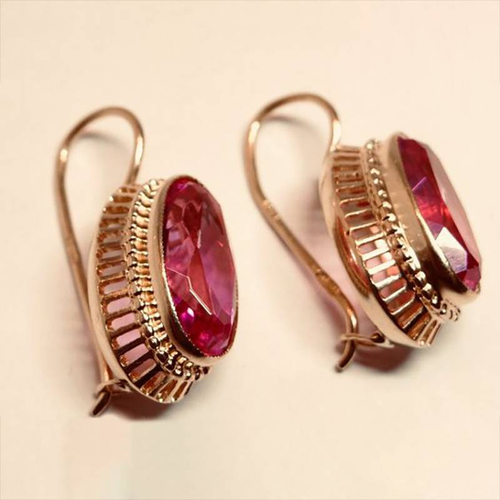 Alba™ | Boucles cristal rouge rosé