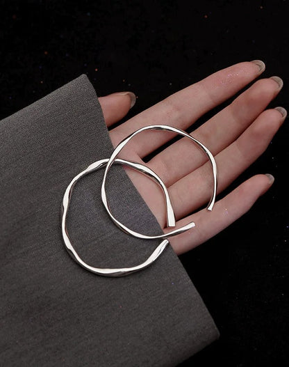 Bracelet en argent 925 ajustable à la silhouette irrégulière