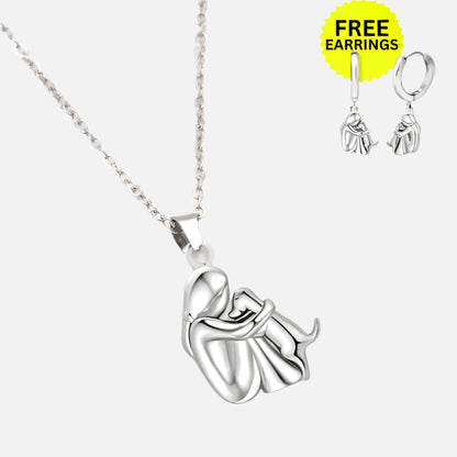 Collier avec pendentif en forme de câlin et boucles d'oreilles en cadeau